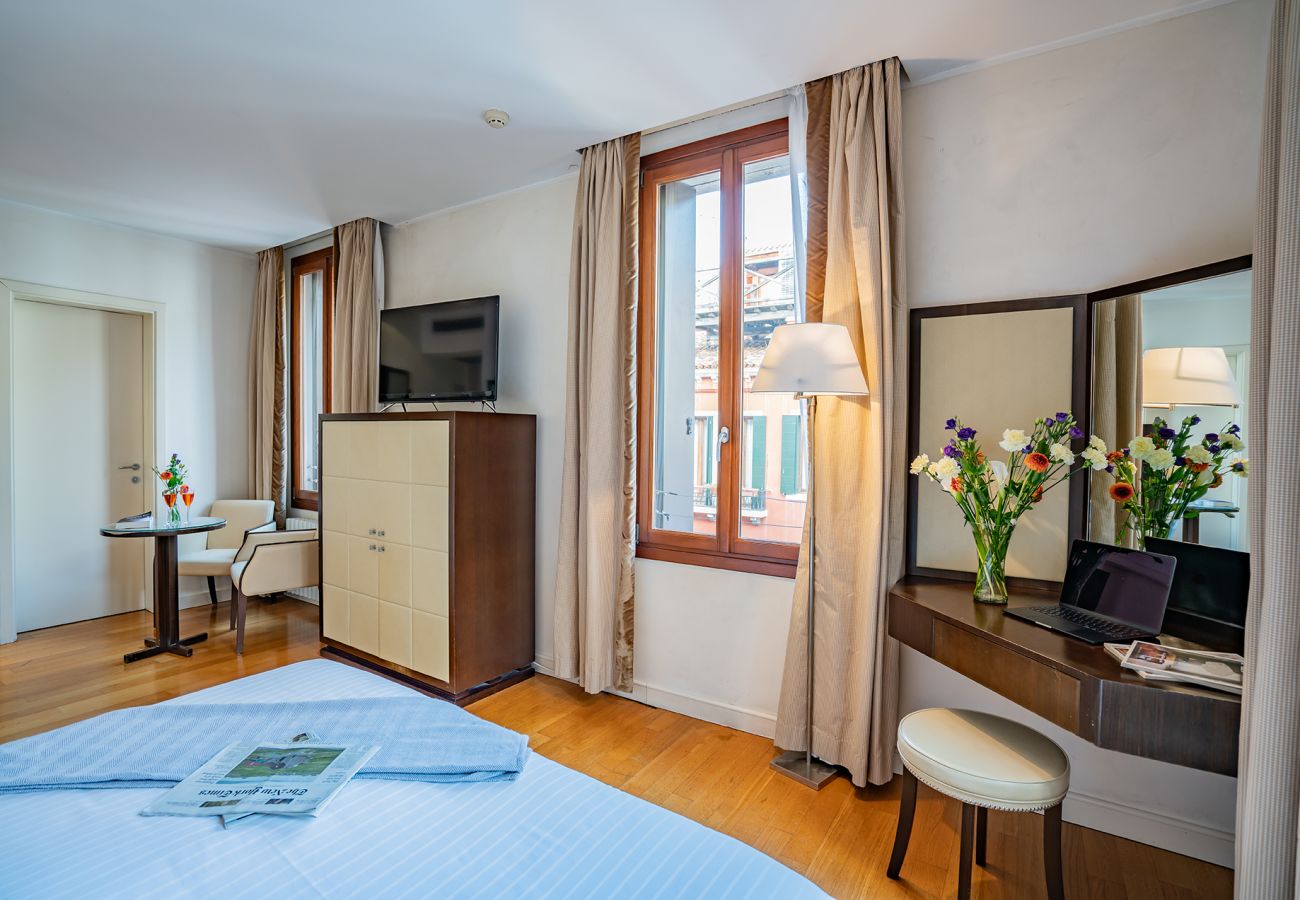 Affitto per camere a Venezia - Double Canal View 2 