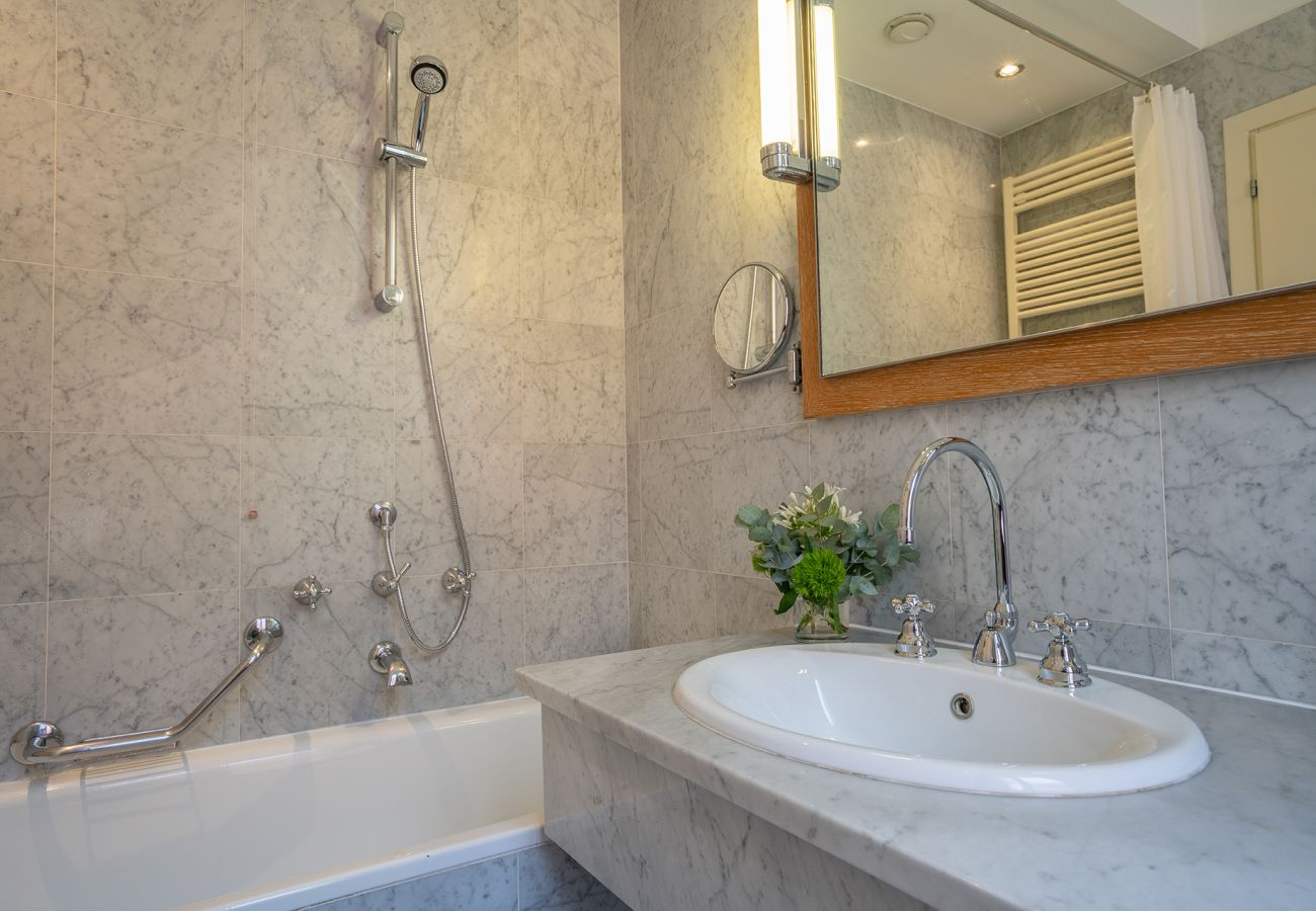 Rent by room in Venice - Double Canal View 2 